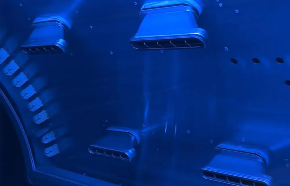 Tanning-booths2-1